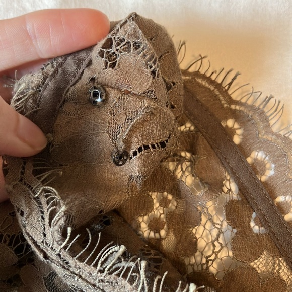 Joie Nevina Ruched Sleeve Floral Lace Top - Picture 10 of 12